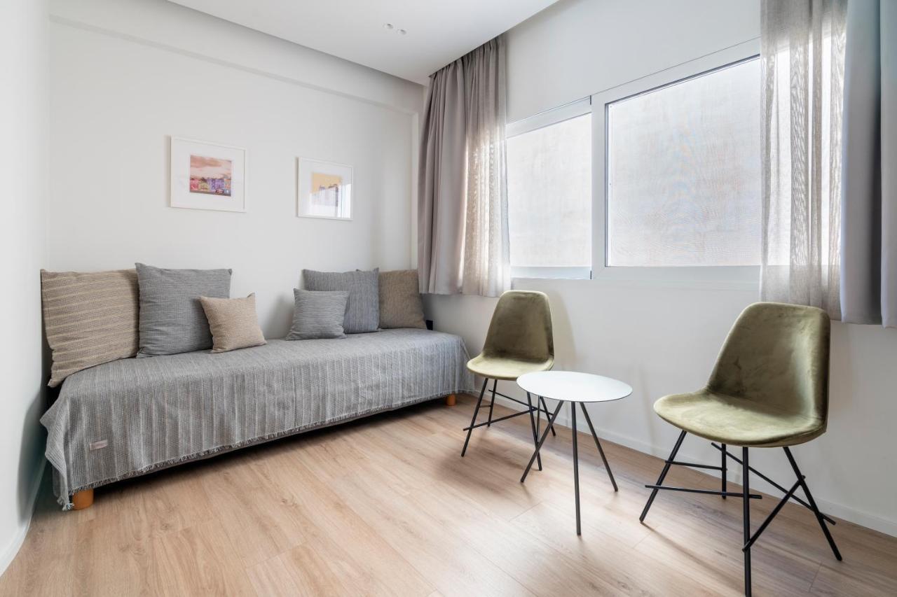 Apartment Ermou 40 *